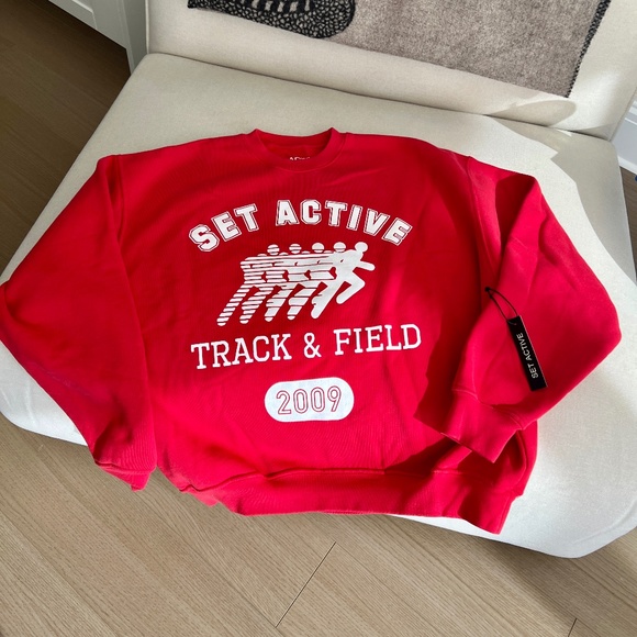 NWT SET ACTIVE Merch Crewneck - Track Star Limited Edition (XS) - Picture 1 of 6